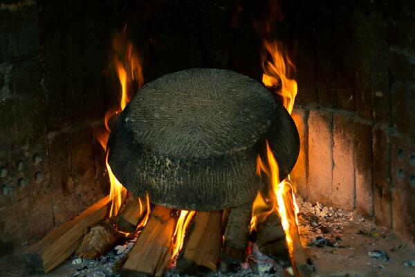 Bread on open fire